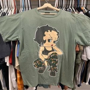 Vintage 1997 Betty Boop Camo Changes Tag T-Shirt Size Large